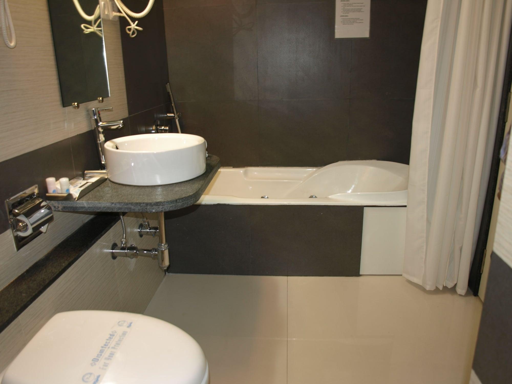 Kapila Business Hotel Pune Zewnętrze zdjęcie