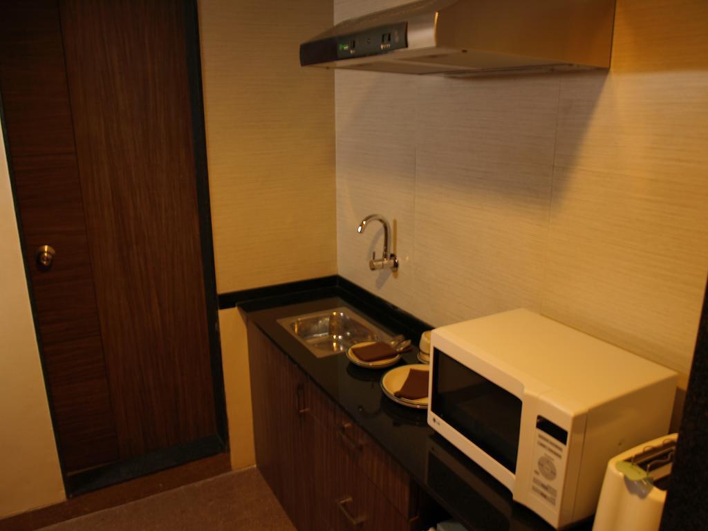 Kapila Business Hotel Pune Zewnętrze zdjęcie