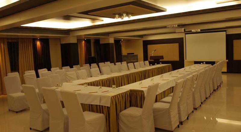 Kapila Business Hotel Pune Zewnętrze zdjęcie