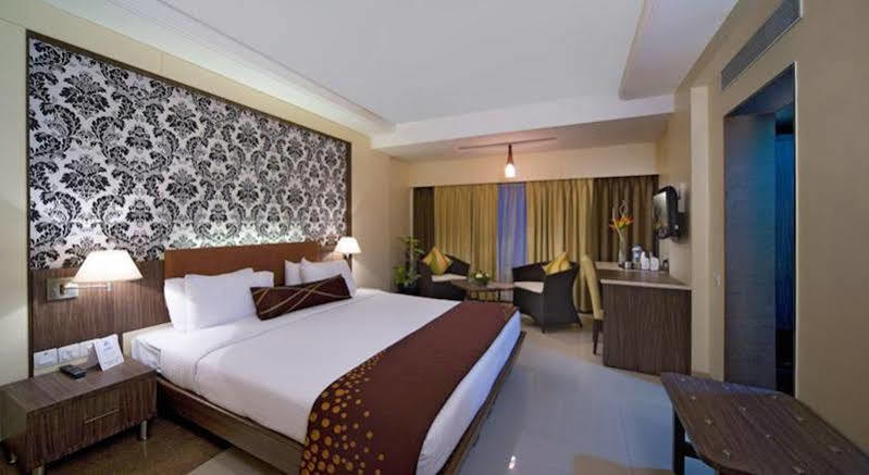 Kapila Business Hotel Pune Zewnętrze zdjęcie
